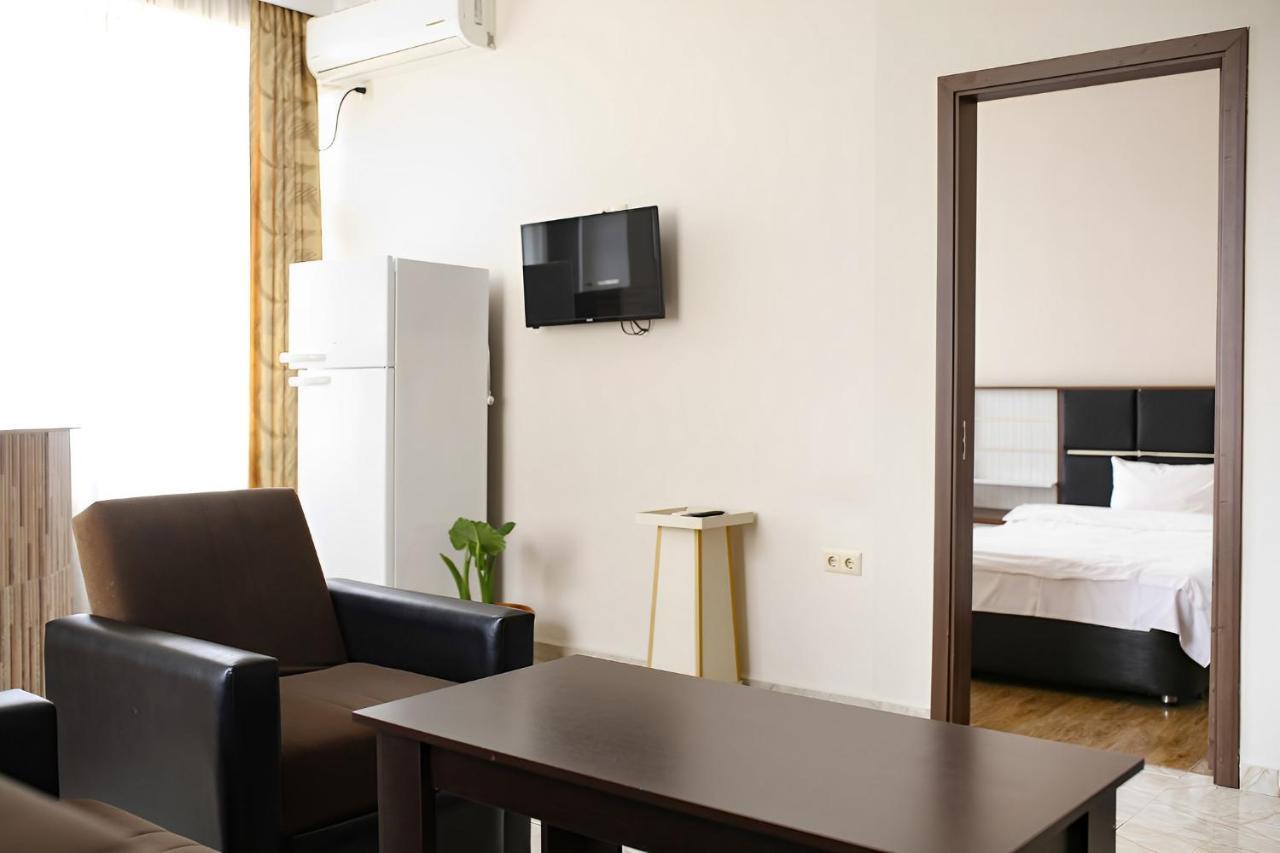 Apartments 37B บาทูมิ ภายนอก รูปภาพ
