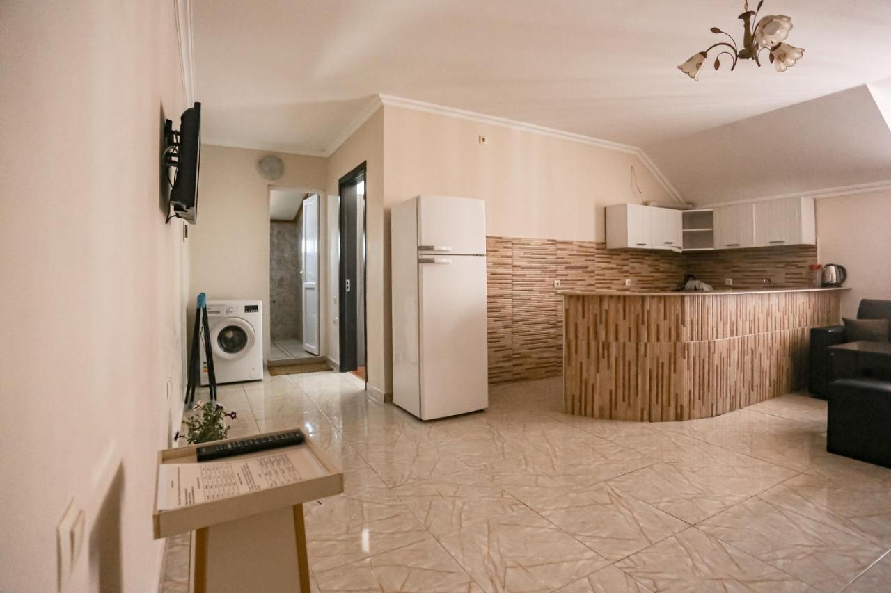 Apartments 37B บาทูมิ ภายนอก รูปภาพ